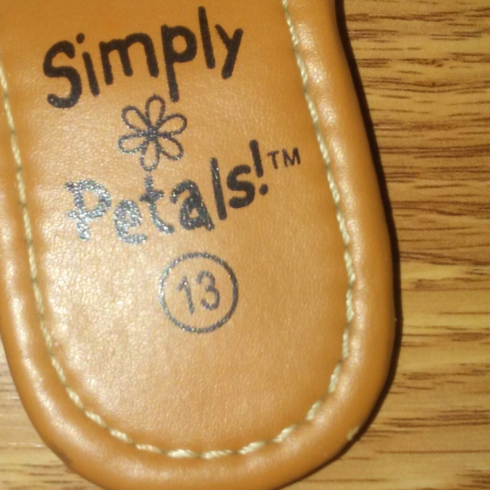 Sandals - Picture 3 of 3